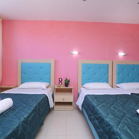 Corfu Hotel Apartments Mpenitses Eksteriør billede