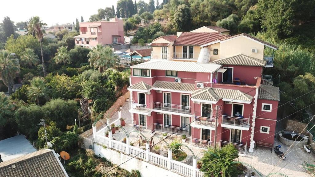 Corfu Hotel Apartments Mpenitses Eksteriør billede